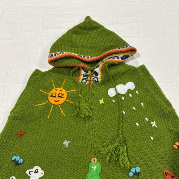 Kids Poncho - Picture 2 of 12